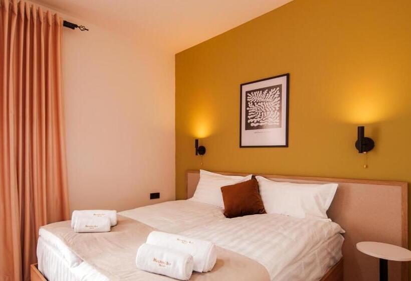 Семейный Номер Вид на Горы, Motives Inn Dilijan