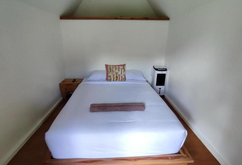 이코노미 룸, Sekumpul Bali Hidden Space