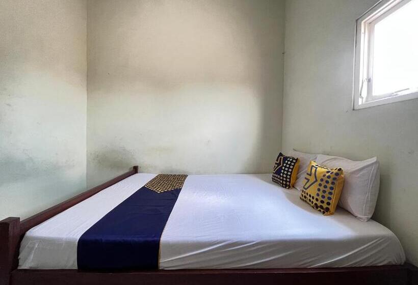 Номер Economy, Spot On 93423 Kost Berkah