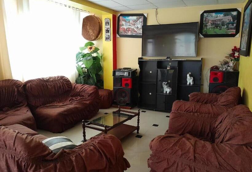 اتاق استاندارد سه نفره, Hospedaje Errante Andino