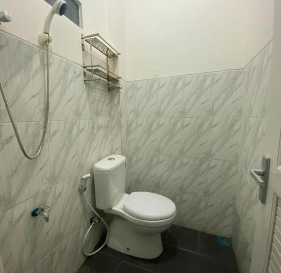 Номер Стандарт, Resy Home Syariah Dekat Alun2 Wonosobo