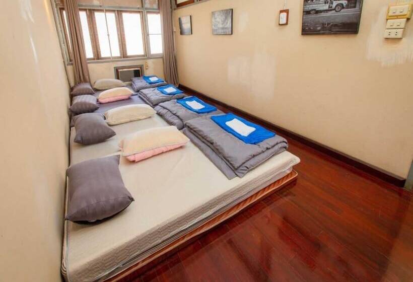 스탠다드 룸, Baan Kong Hostel