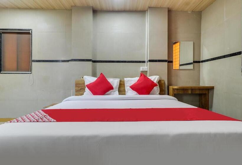Номер Стандарт, Oyo Flagship Sri Lodge