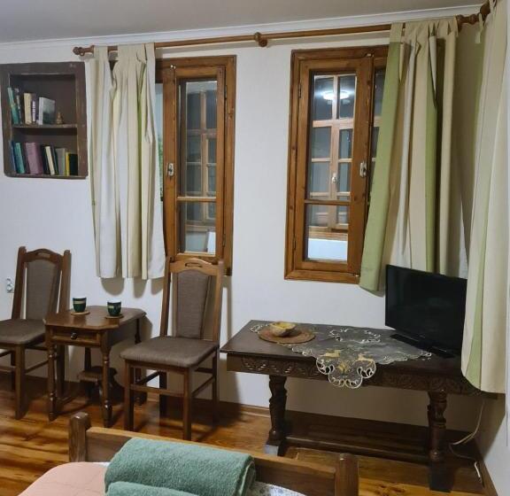 침실 2개 빌라, Guest House Gurko 7, 2br, Top Center, Free Parking