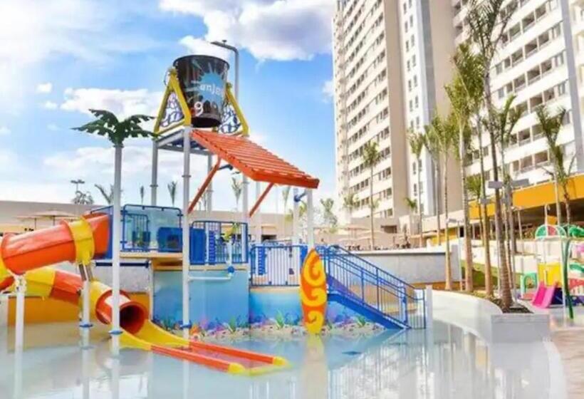 اتاق خانوادگی, Suite Deluxe Enjoy Solar  5 Pessoas