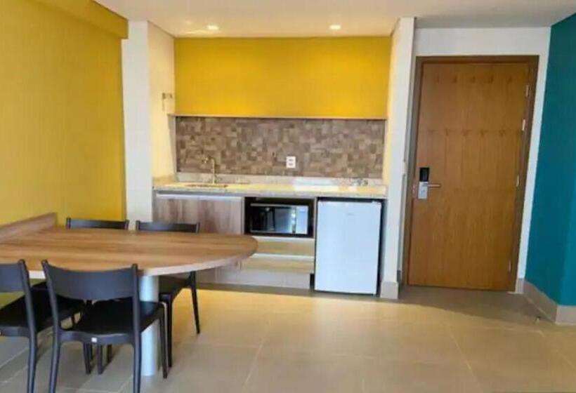 اتاق خانوادگی, Suite Deluxe Enjoy Solar  5 Pessoas