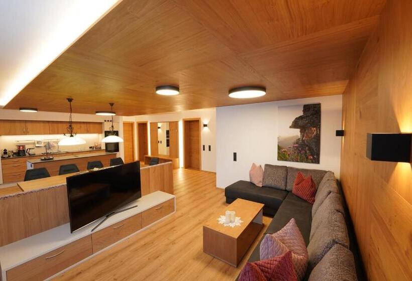 Апартаменты Superior 1 Спальня, Astergut Boutique Apartment