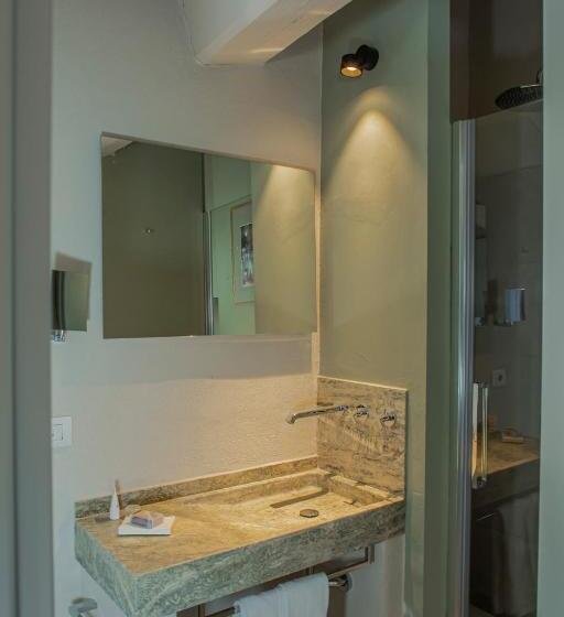 Family Suite, Relais Borgo Elissa