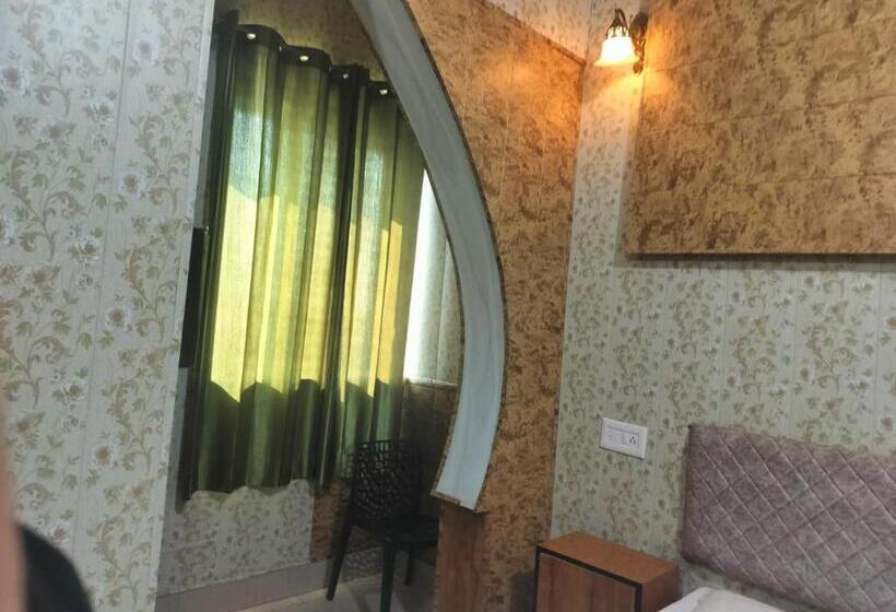 豪华房间, Eagle Nest Guest House