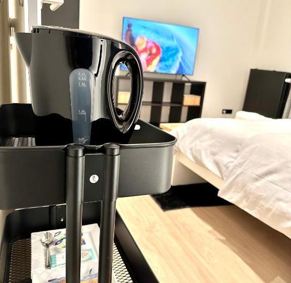 اتاق استاندارد با سرویس بهداشتی مشترک, Cozy Bed And Breakfast At European Commision