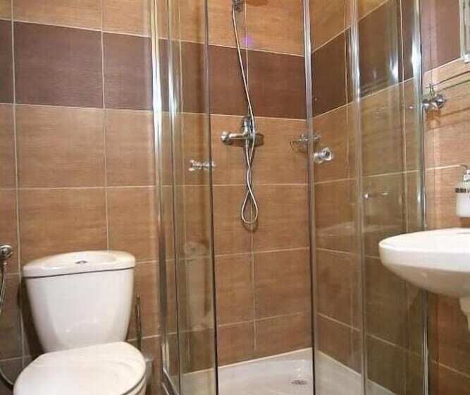 Четырехместный Номер Стандарт, City Hotel Agoston