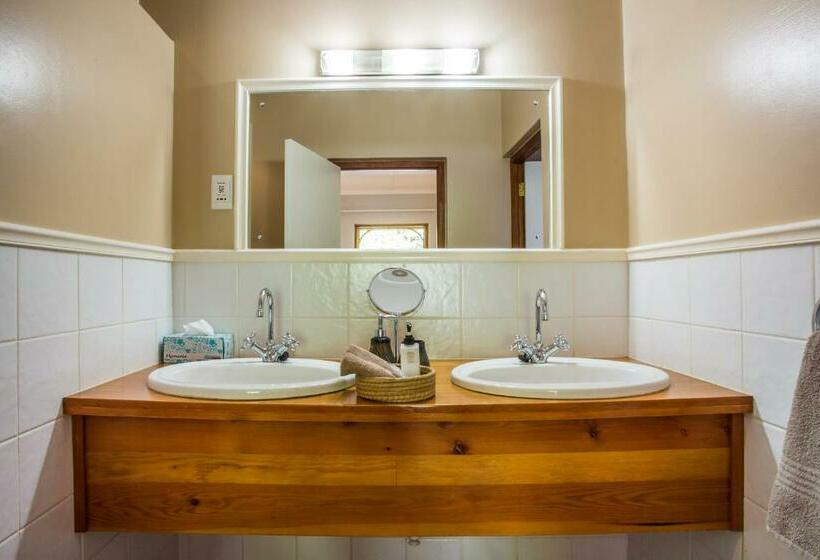 Номер Стандарт, 88 Baron Van Reede Guesthouse