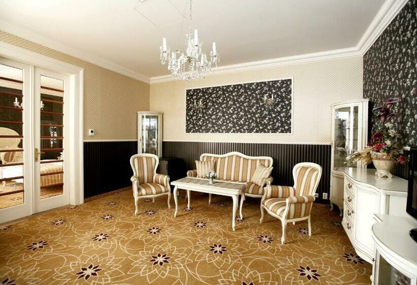 Люкс, Golden Royal Boutique Hotel & Spa