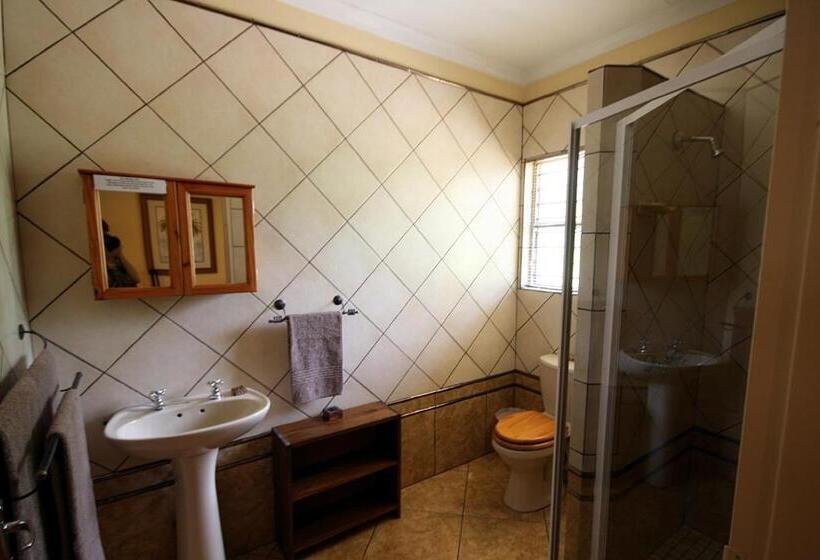 Номер Стандарт Трехместный, Selati 103 Guest Cottages