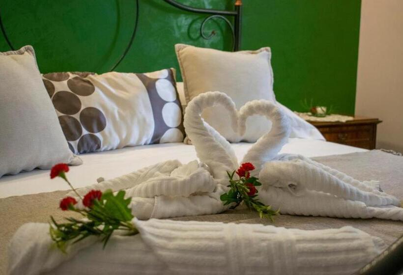 اتاق استاندارد چهار تخته, B&b Sulla Rupe