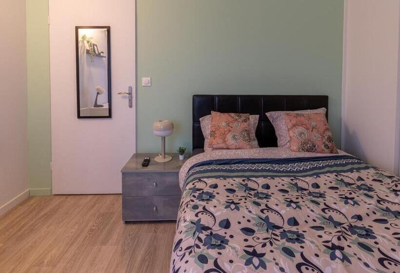 اتاق لوکس, Le Beau Refuge Parisien De Cergy   Parisian Modern Flat At Cergy