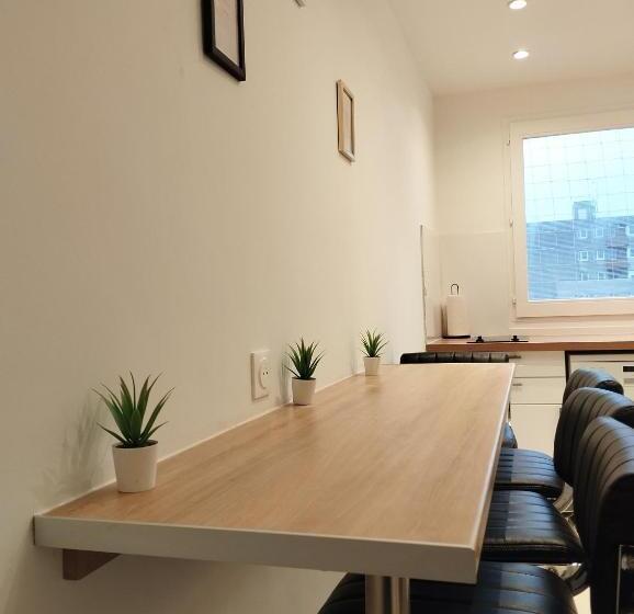 آپارتمان 1 خوابه, Le Beau Refuge Parisien De Cergy   Parisian Modern Flat At Cergy