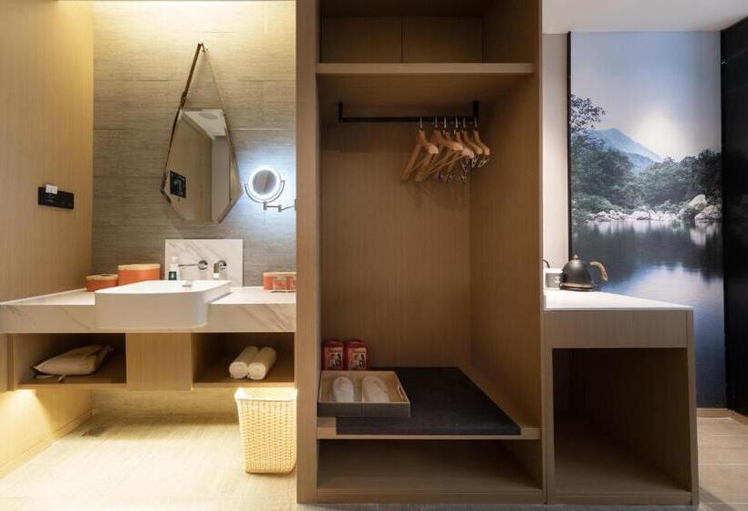 Номер Superior, Atour Hotel Taian Taishan Internation Convention And Exhibition Center