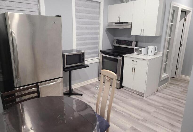 Семейный Номер Совместный Санузел, Downtown Ottawa Spacious Room Accommodation