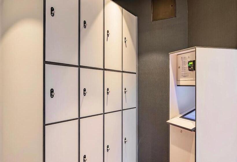 سرير فى غرفة مشتركه, Bunk Hostel Utrecht