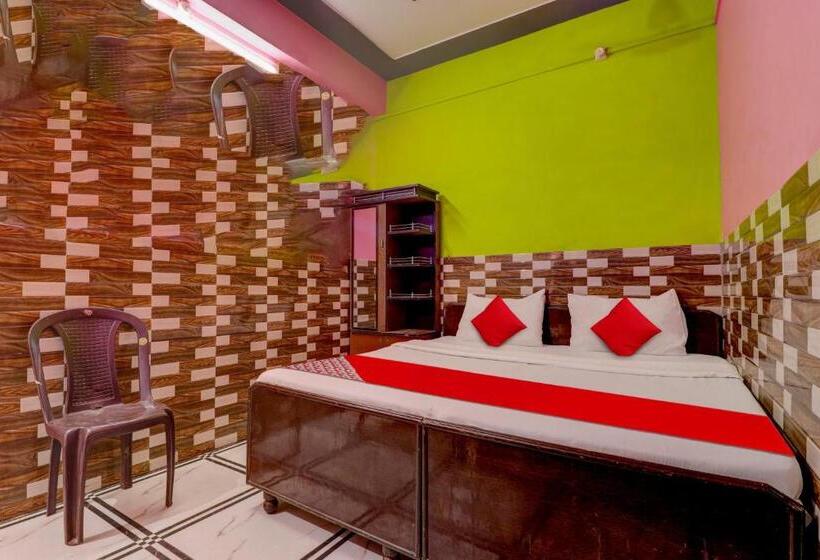 Трехместный Номер Классика, Oyo Flagship Rajan Residency