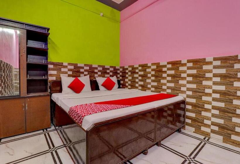 Трехместный Номер Классика, Oyo Flagship Rajan Residency