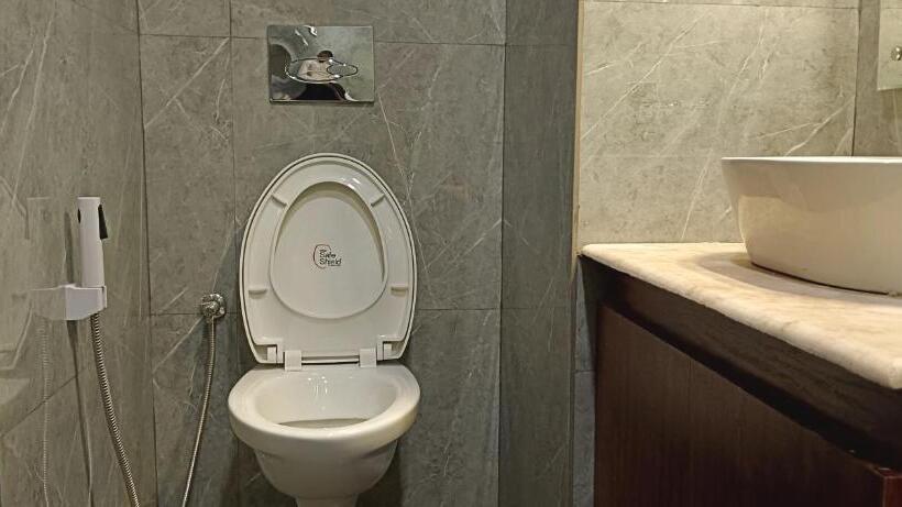 Номер Deluxe, Variety Inn