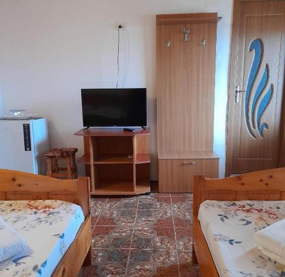 اتاق استاندارد چهار تخته, Casa Daria