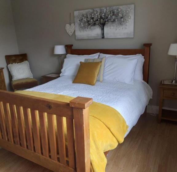 اتاق لوکس, Tess S Guest House R95k6n1 This Property Is Unsuitable For Children Under 12 Years Old