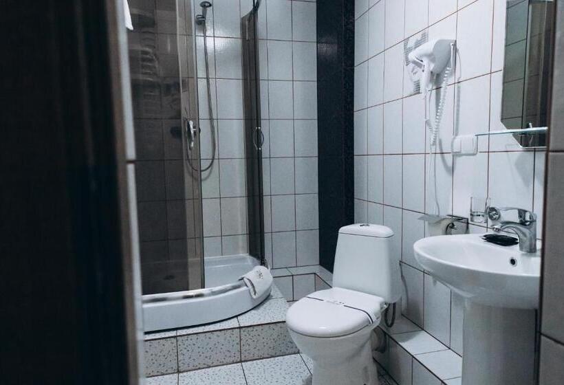 Quarto Estandar, новий