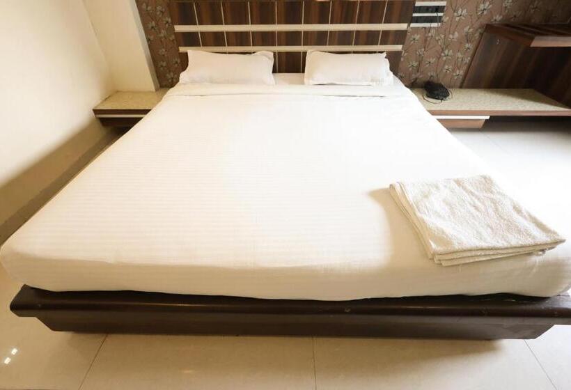 Номер Стандарт, Sharveen Classic Inn