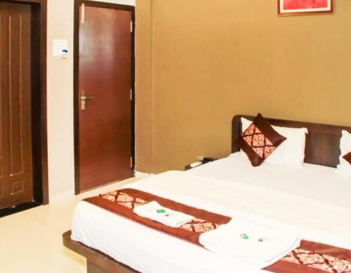 Quarto Deluxe com Sacada, Little Nest