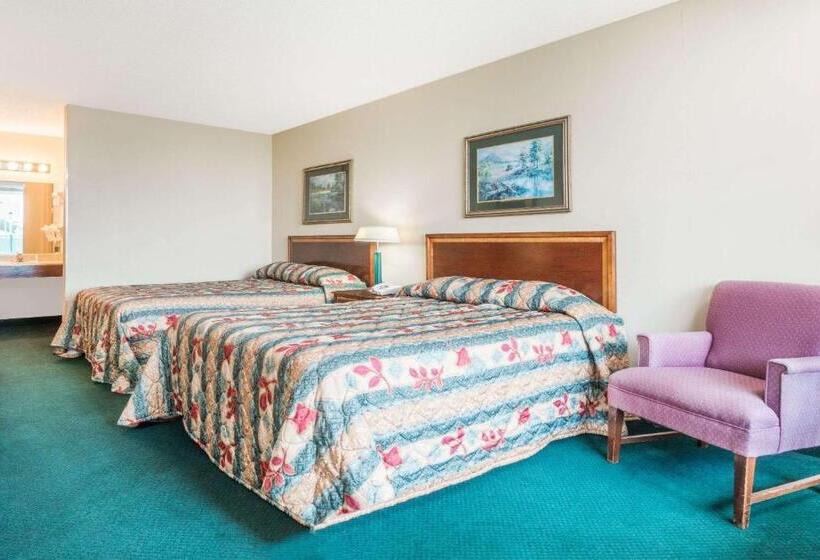 Стандартный Номер Кровать Кинг, Knights Inn Wabash