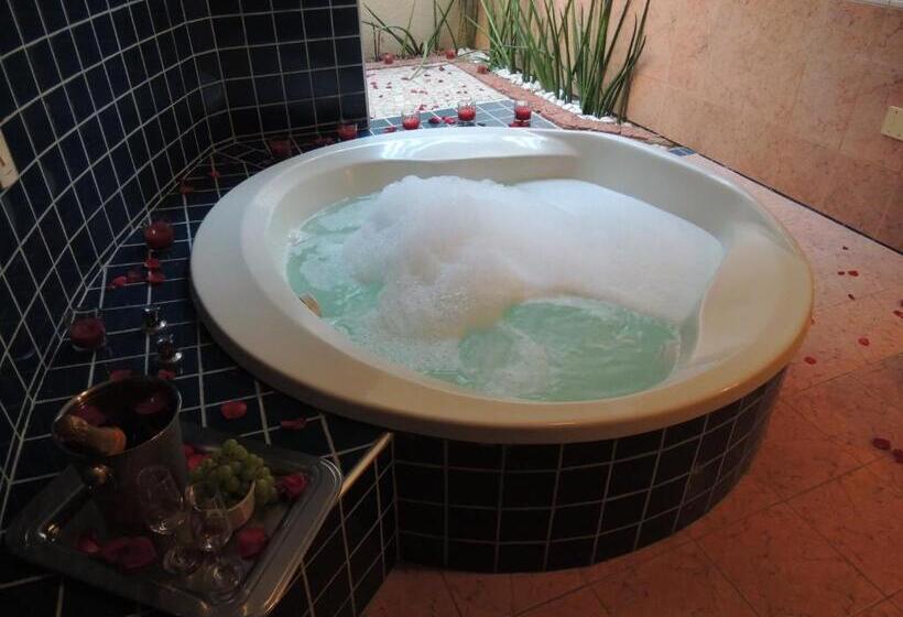 سوییت سوپریور, Palace Fortaleza Centro De Eventos Motel