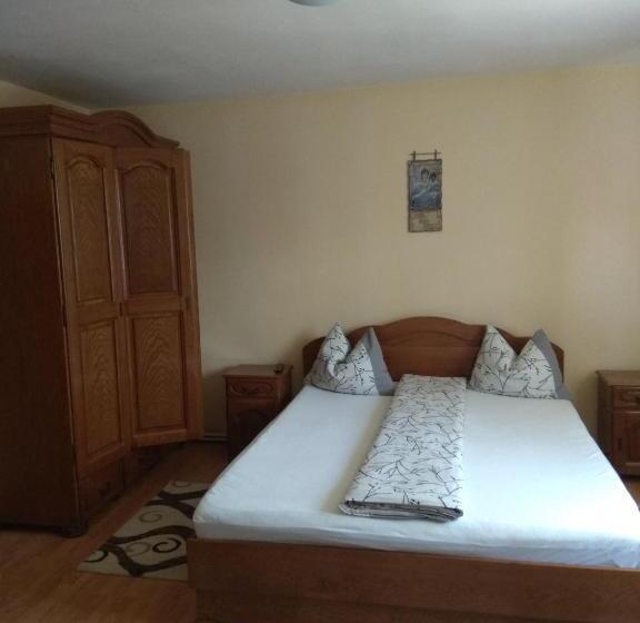 Апартаменты 2 Спальни, Casa Adriana