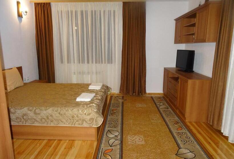 스탠다드 스튜디오 킹침대, Ognyanovata Guest House