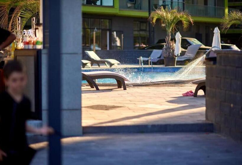 آپارتمان 1 خوابه, Apartament Madagascar By Alz