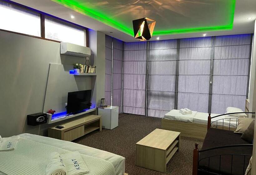 اتاق راحتی سه تخته, Kent Hotel & Restaurant Kent Beach