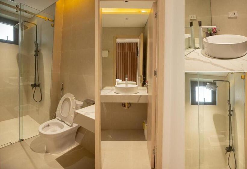 اتاق استاندارد با چشم‌انداز کوهستان, Light House Motel 978