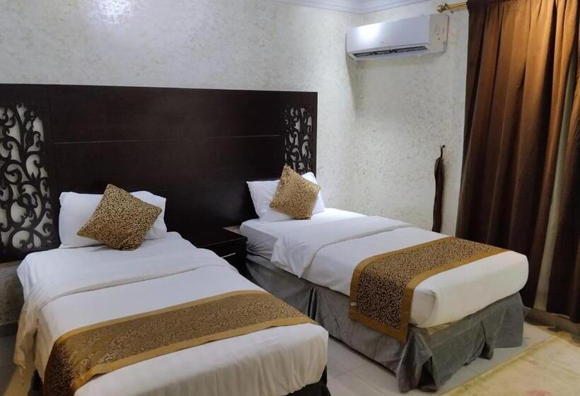 Apartamento 2 Dormitórios, فندق لؤلؤة جده