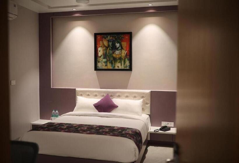 Стандартный Номер Кровать Кинг, Mayuri Inn