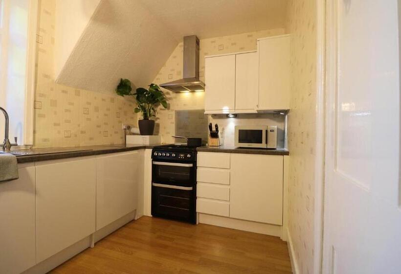 اتاق استاندارد با چشم‌انداز باغ, Mossley Hill Retreat