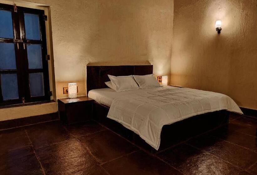 Люкс Superior, Bastar Greens Eco Stays