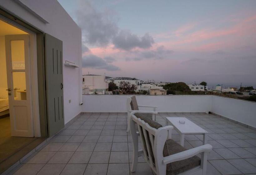 Трехместный Номер Superior, Galini Sifnos