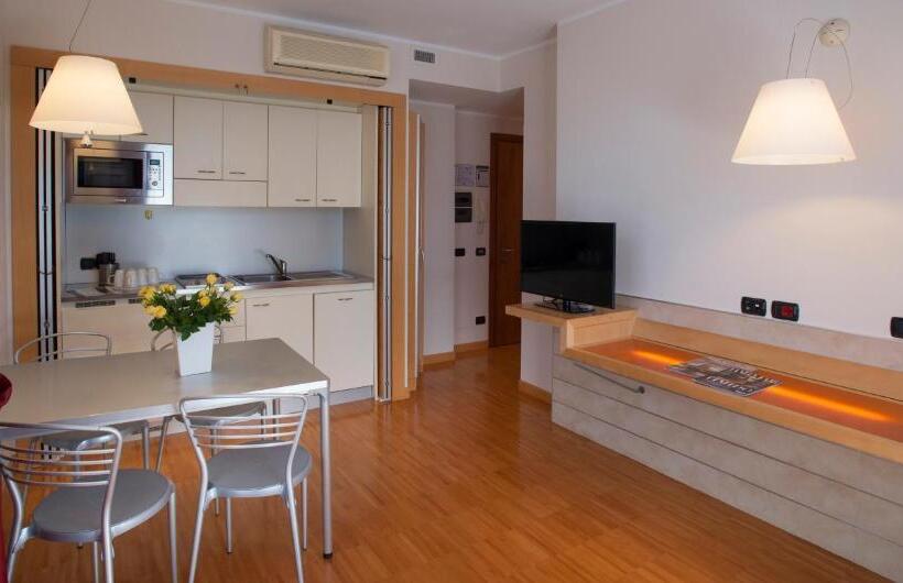 סוויטת סופריור, Albaresidence Masera26