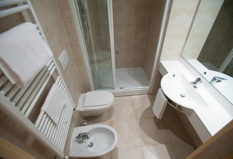 סוויטת ג'וניור, Albaresidence Masera26