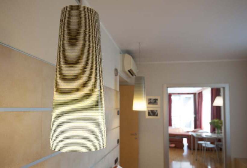 סוויטה עם טרסה, Albaresidence Masera26