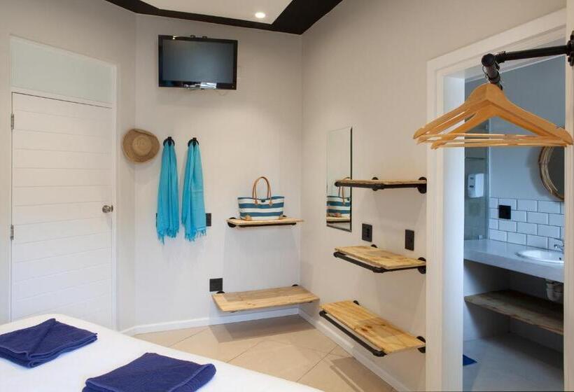 Номер Стандарт, Plett Beachfront Accommodation