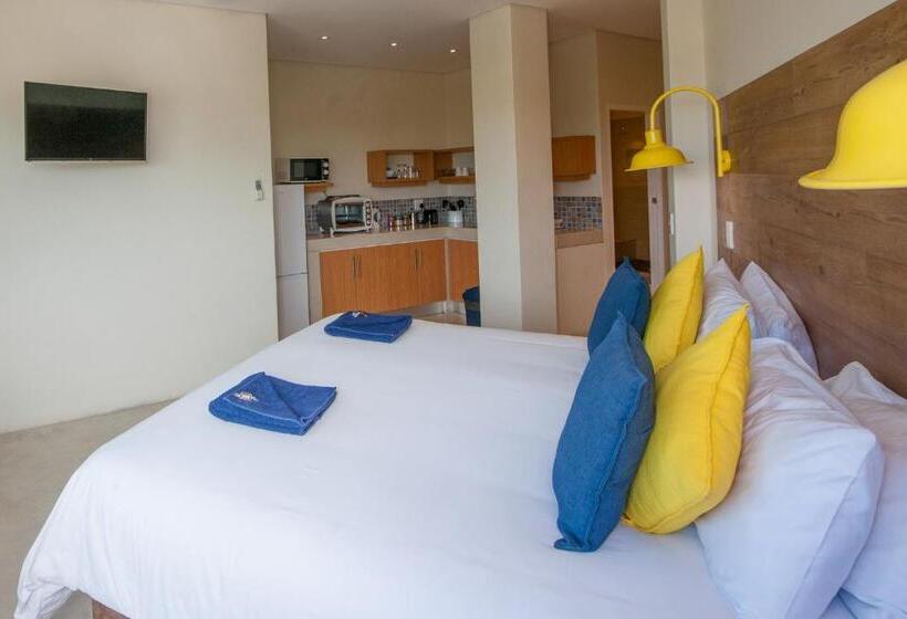 Номер Престиж, Plett Beachfront Accommodation