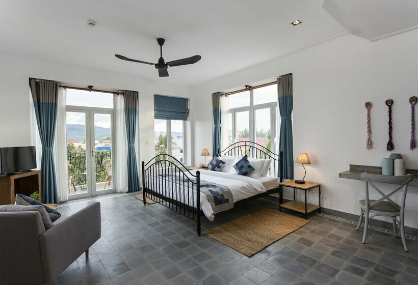 اتاق سوپریور, Boutique Kampot